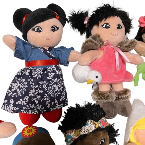 Snuggle Stuffs 8" Around The World Plush Diversity Dolls Set of 8 Multicultural - Picture 4 of 9